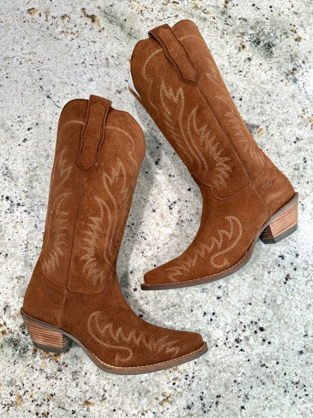 STUNNING Dingo Suede Cowboy Boots "NWT"